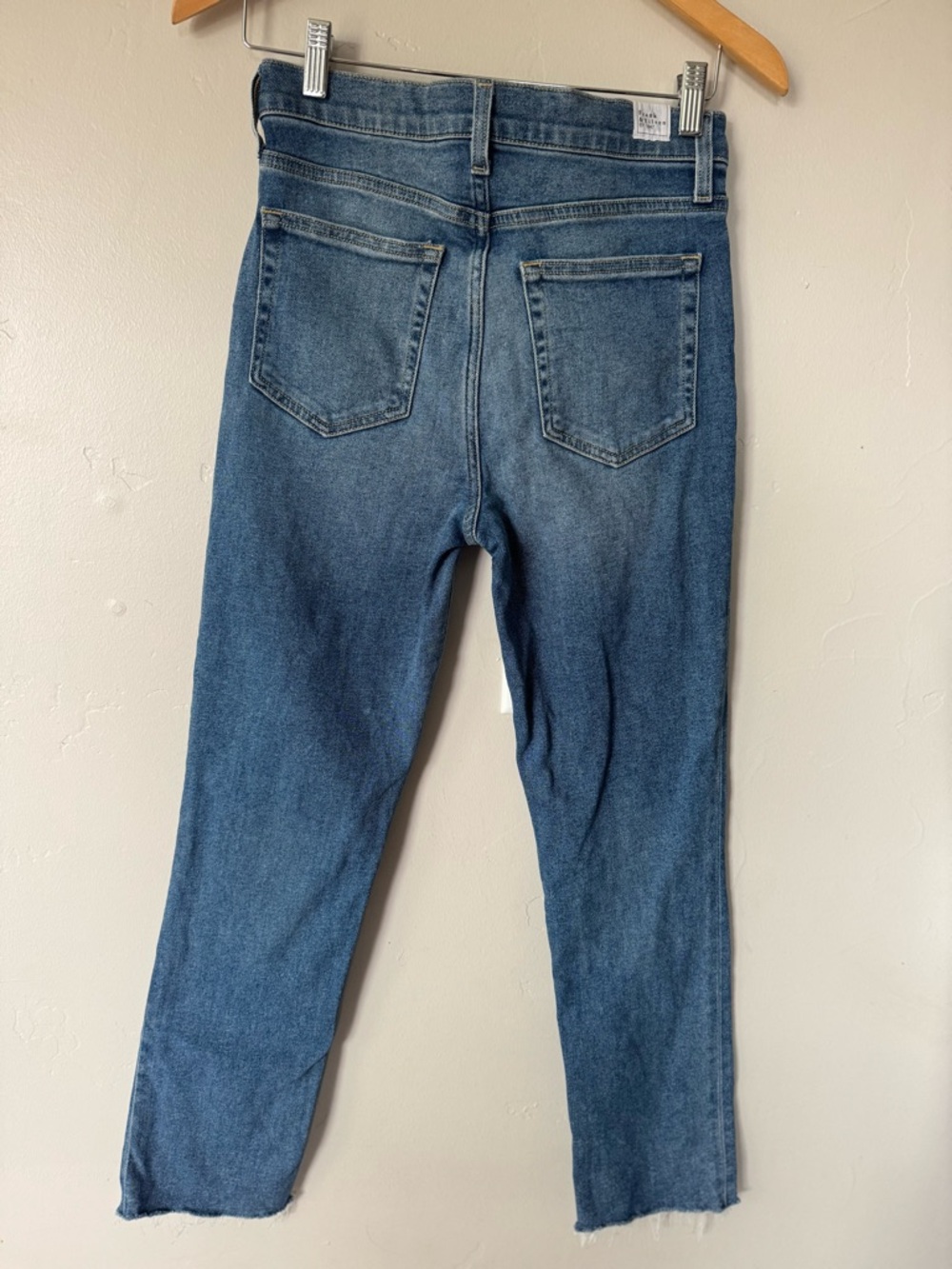 Frank & Eileen High Rise “Cork” Jeans Straight Leg Raw Hem Medium Wash Size 27 - Picture 8 of 12